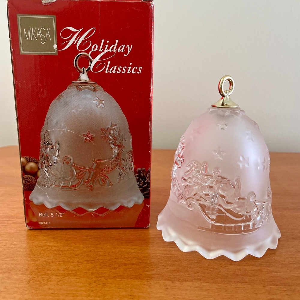 Mikasa Christmas Glass Bell Christmas Decor